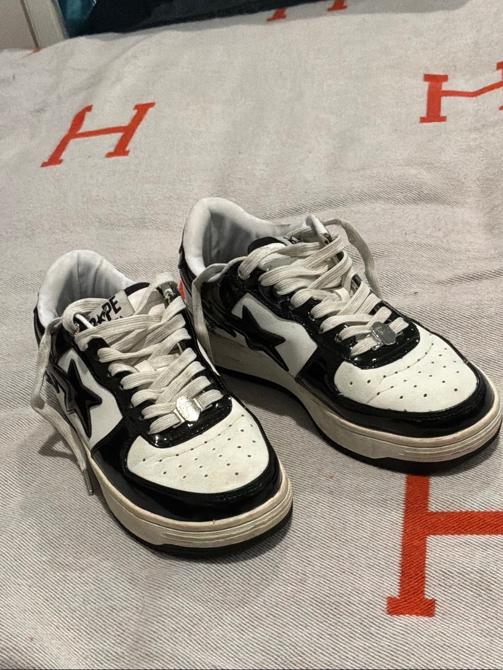 Black & White Star Panel Men's Sneakers